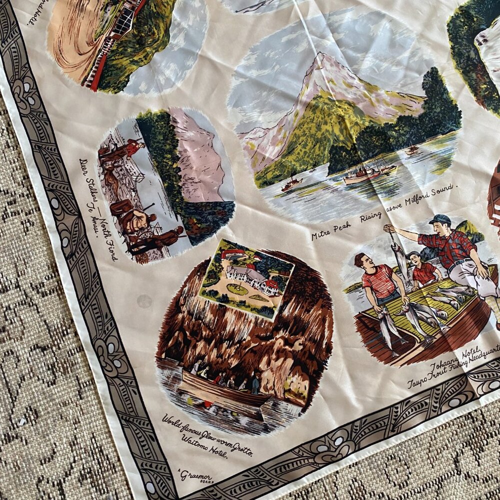 Italian Scarf - Picture 2 of 4